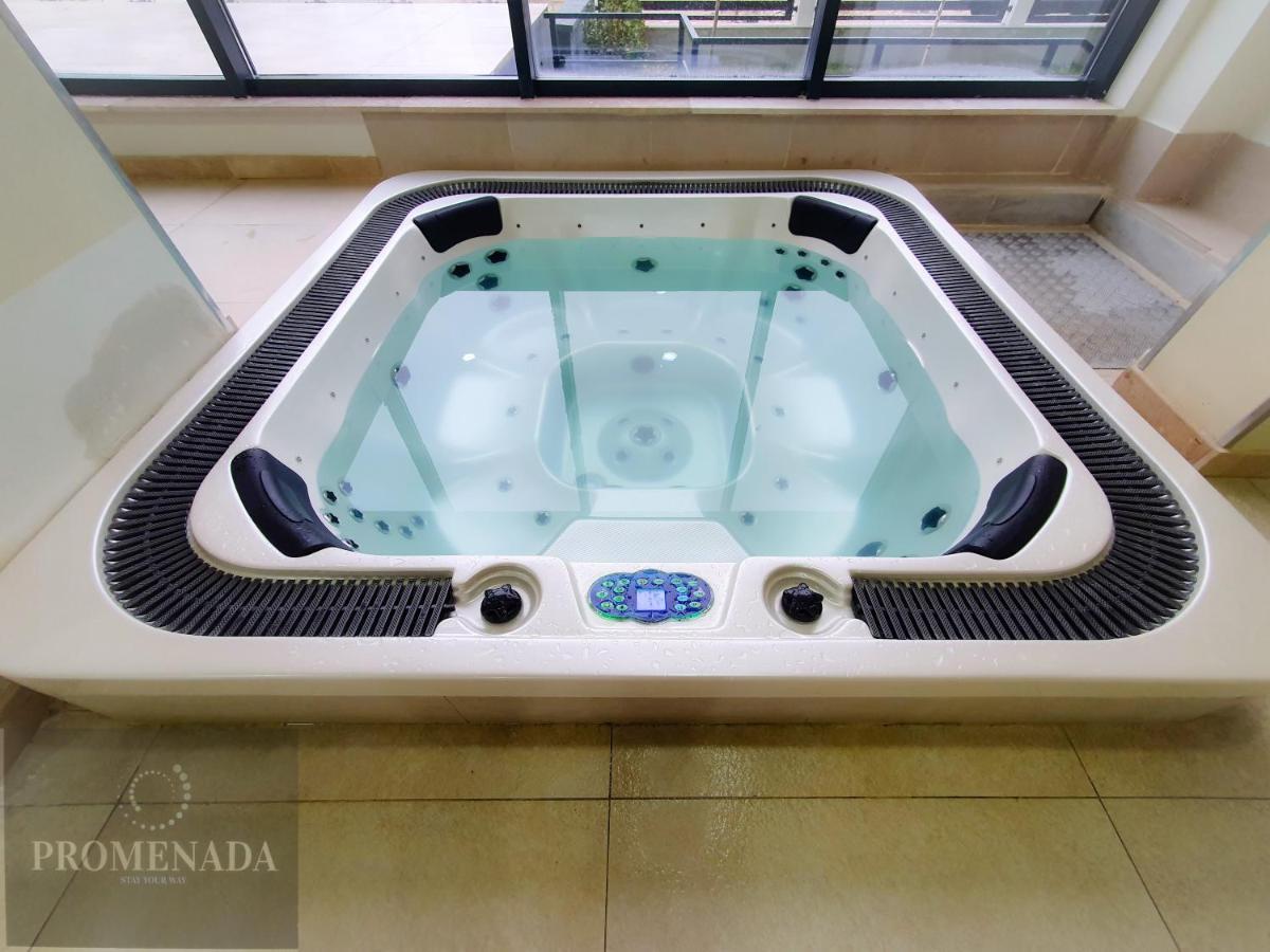Panoramic Aparthotel Pool & Spa Mamaia Nord Năvodari Kültér fotó